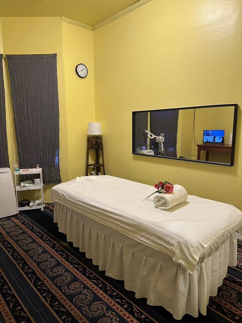 Glow and Grow, massage spa in San Rafael, CA, photo 6 of 10